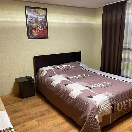 два леви Hébergement de vacances Slavsko